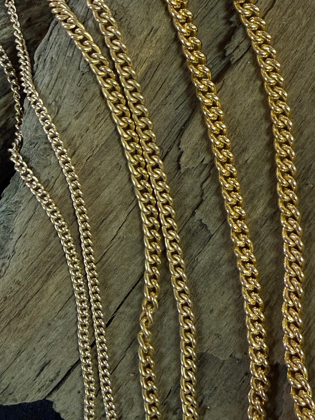 4.1mm Curb Chain (Rounded) 14K Gold Filled