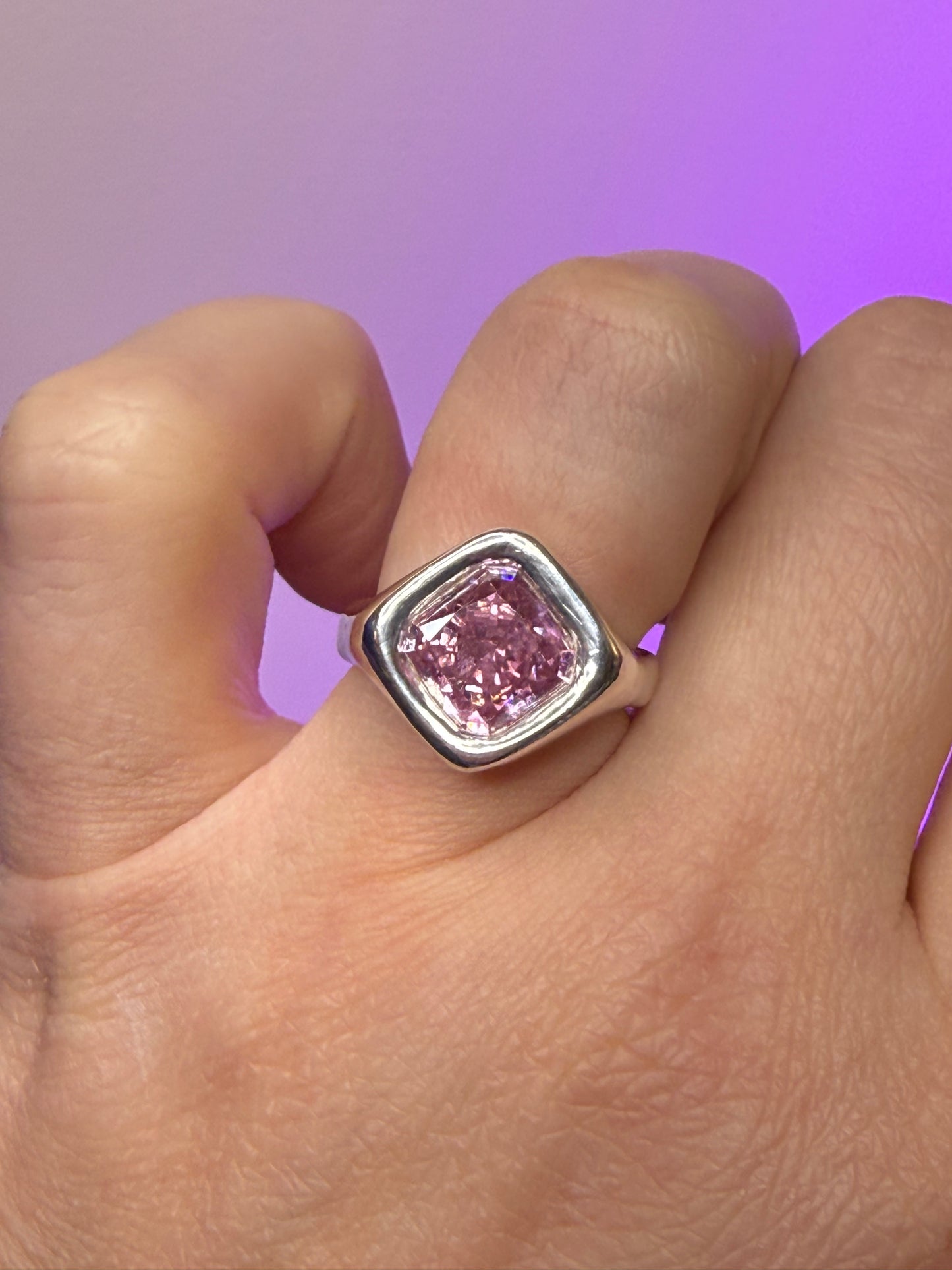The Floresco Ring