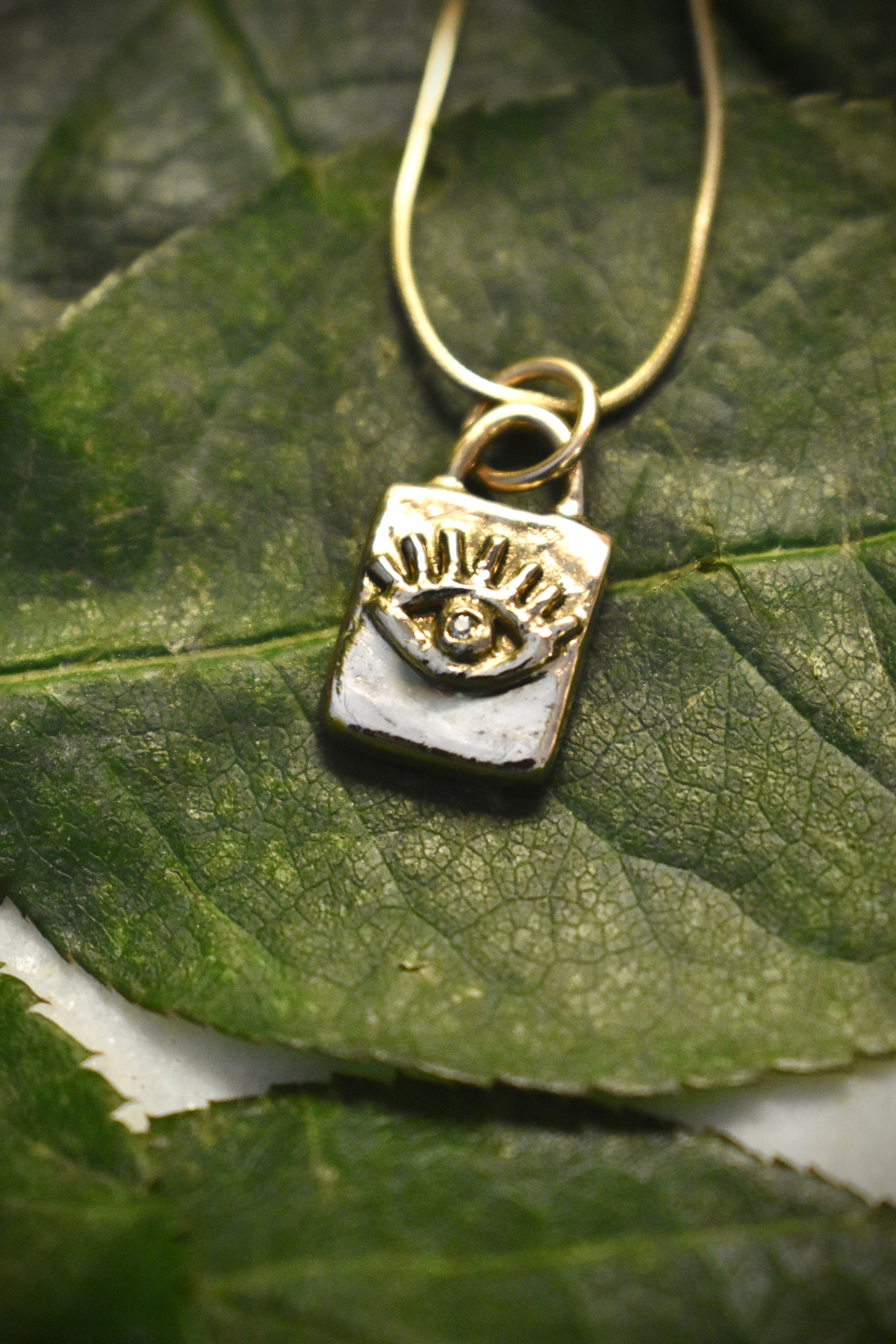 The Tueri Charm (Evil Eye)
