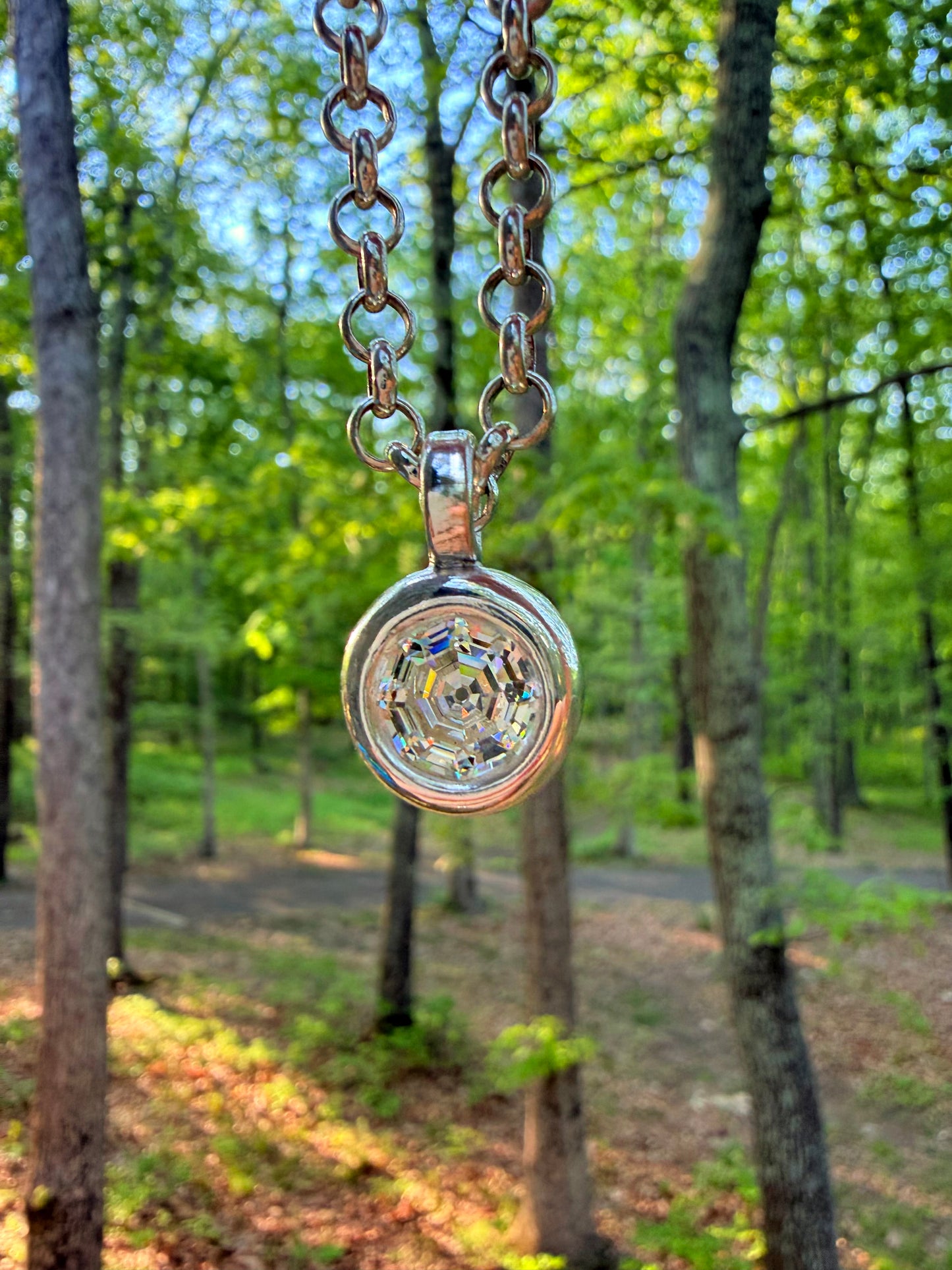 The Vesper Pendant