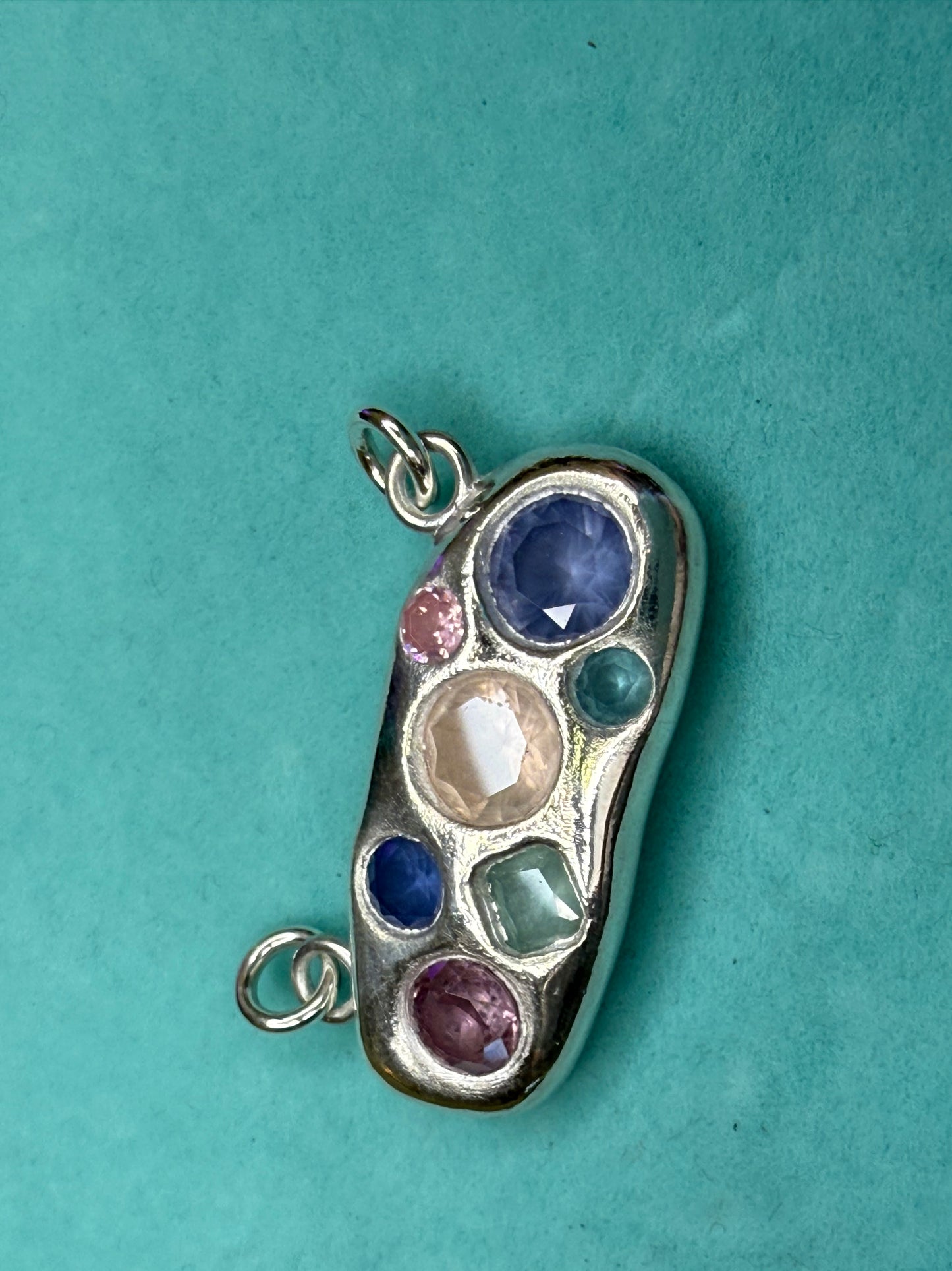 The Confetti Pendant - Petal
