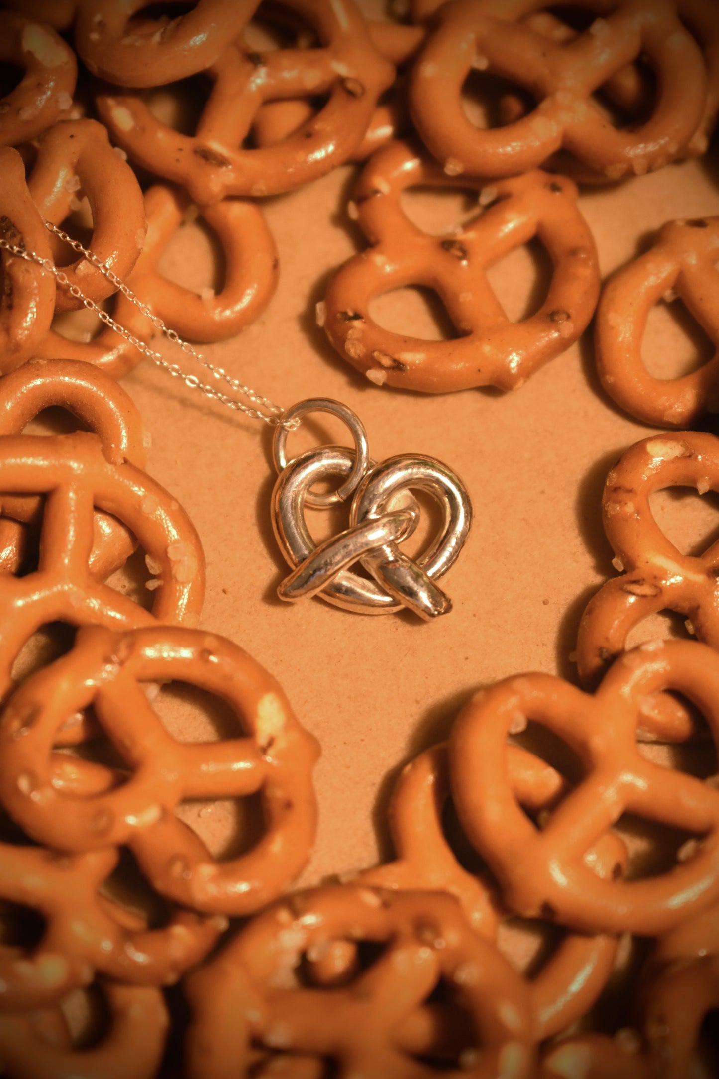 The Bracellum Charm (Pretzel)