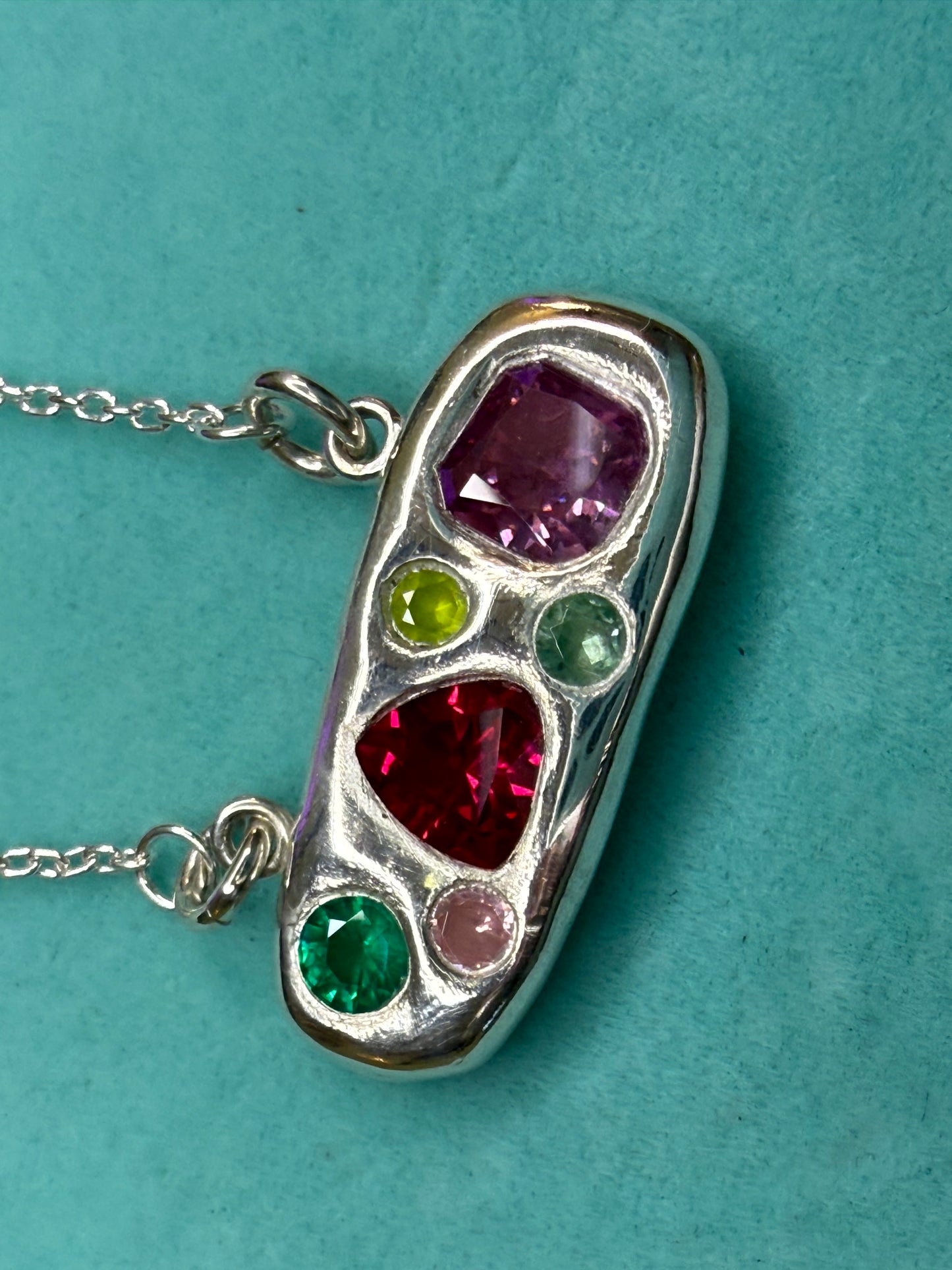 The Confetti Pendant - Garden