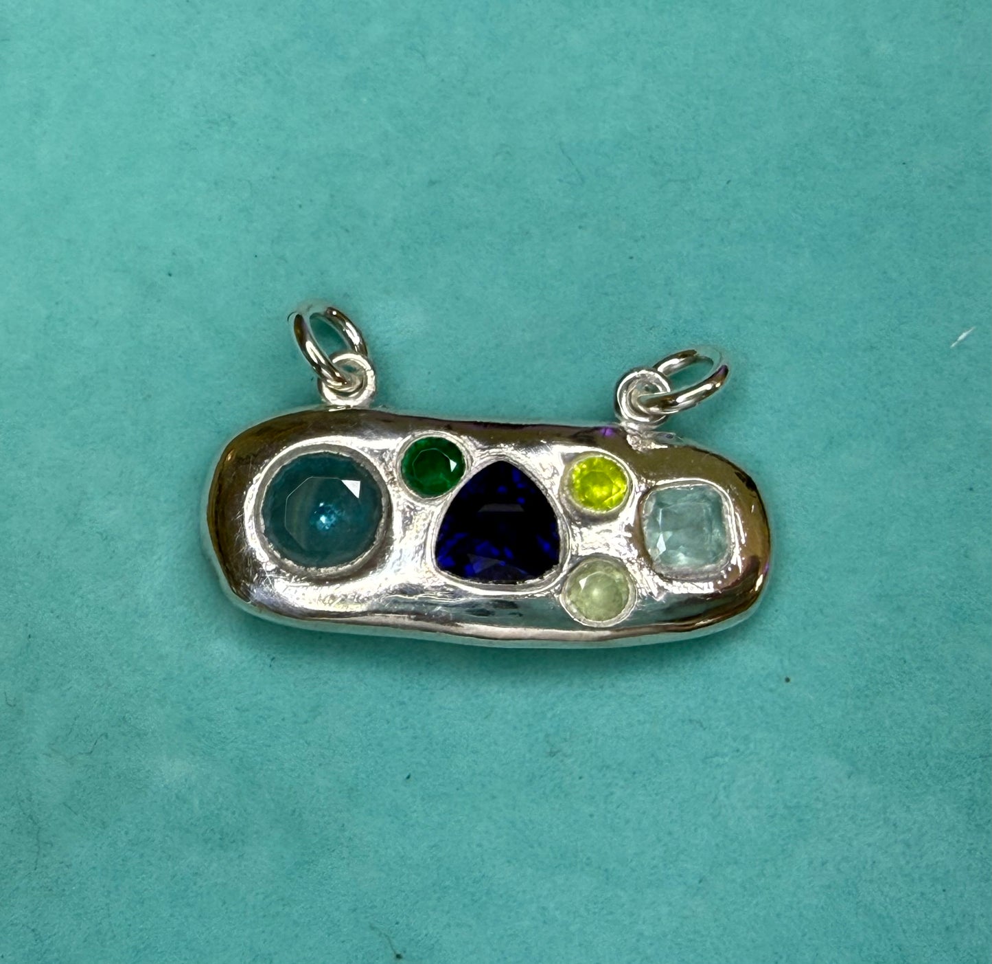 The Confetti Pendant - Lagoon