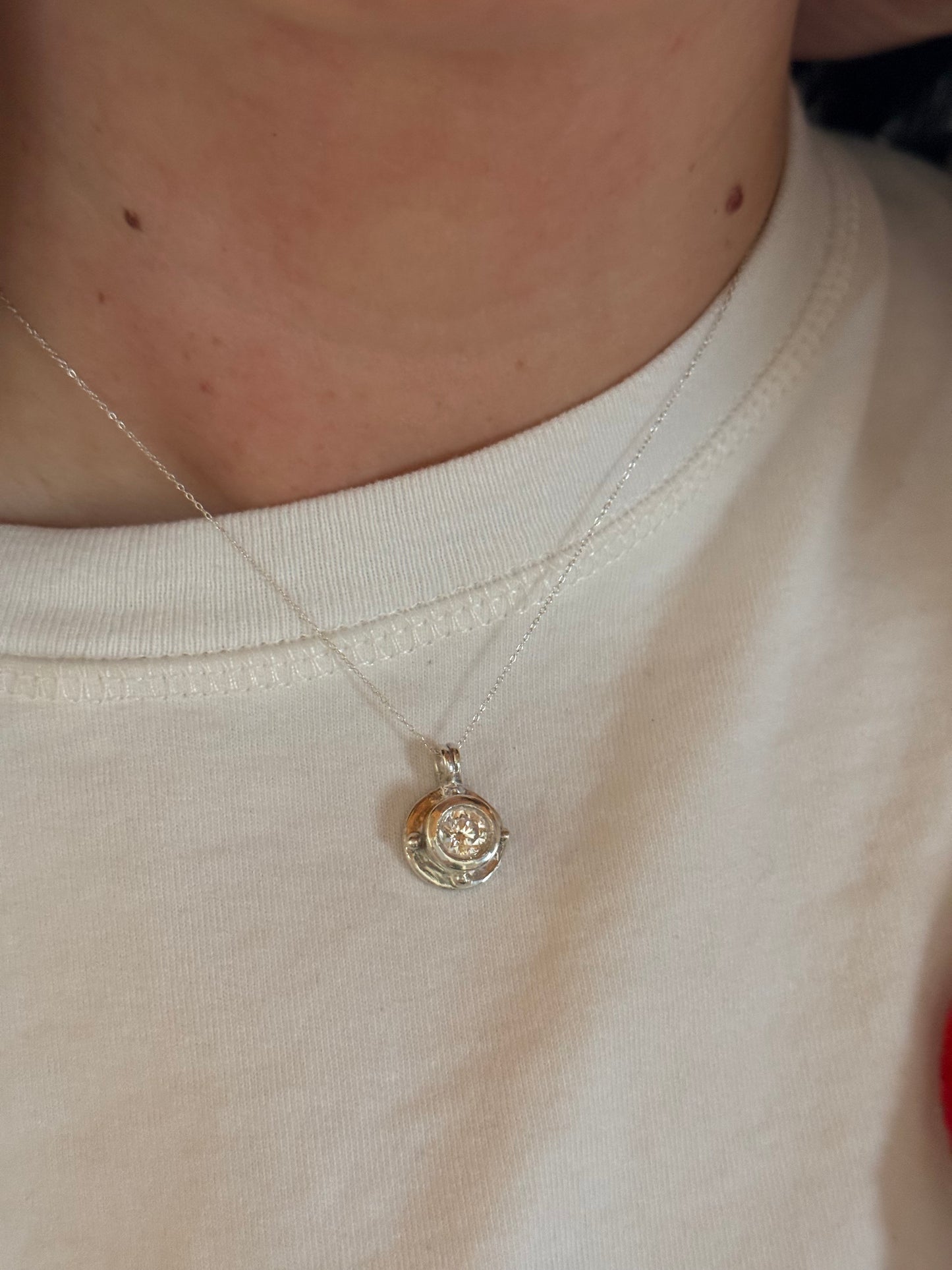 The Pontis Charm (Porthole)