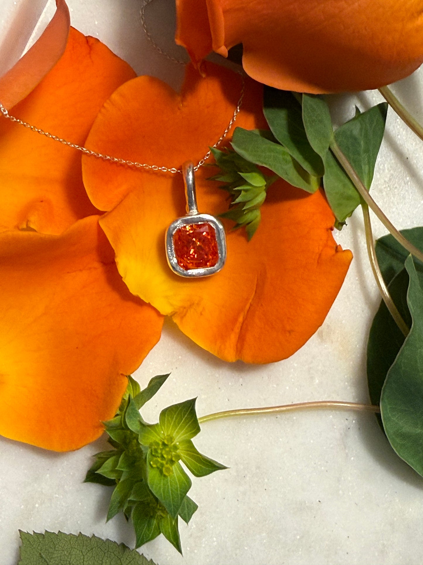 Vivida Pendant