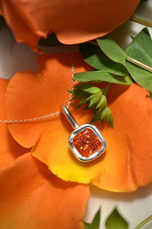 Vivida Pendant