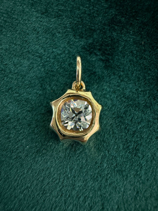 The Meridia Pendant