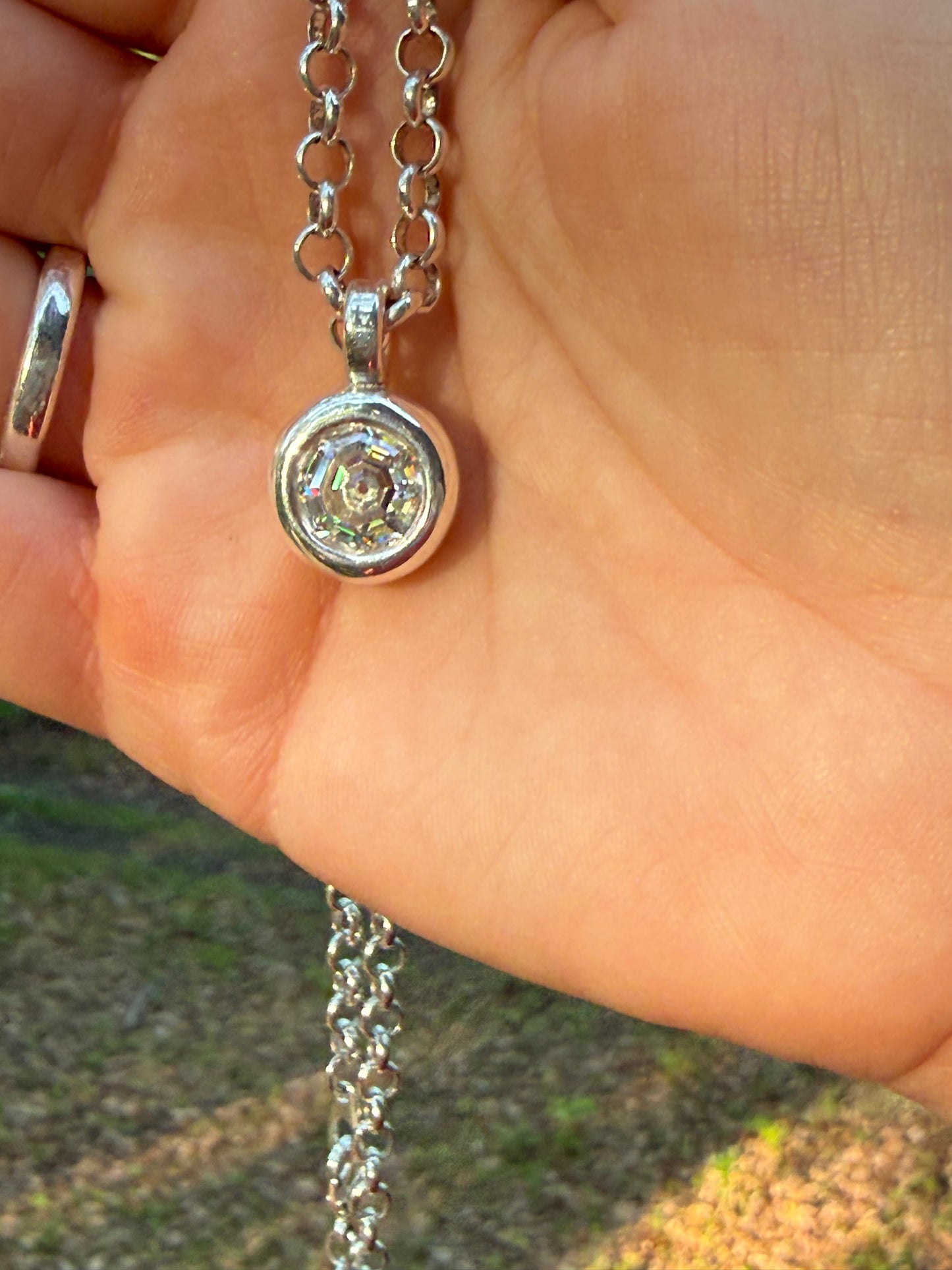 The Vesper Pendant