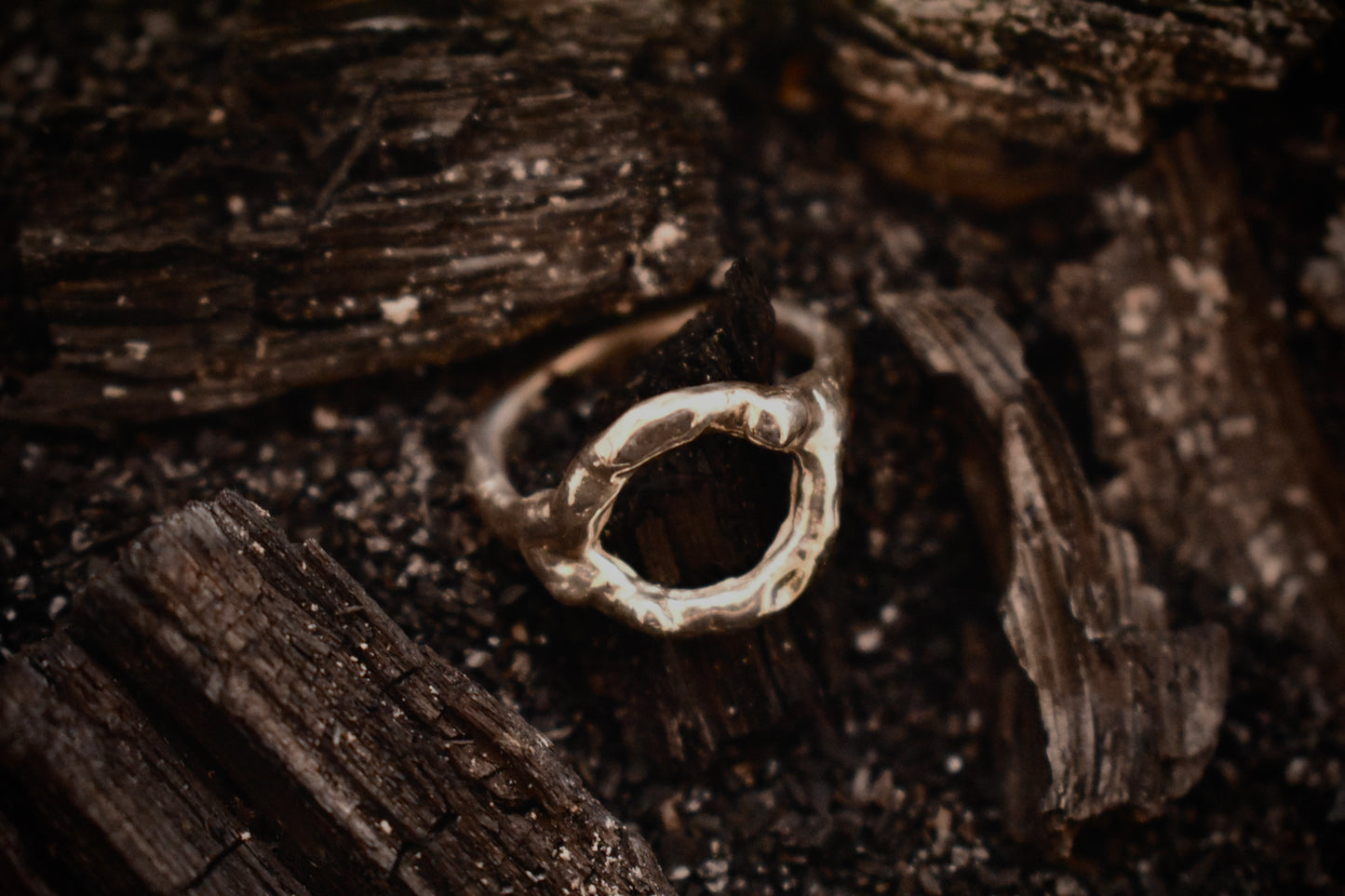 The Lumen Ring