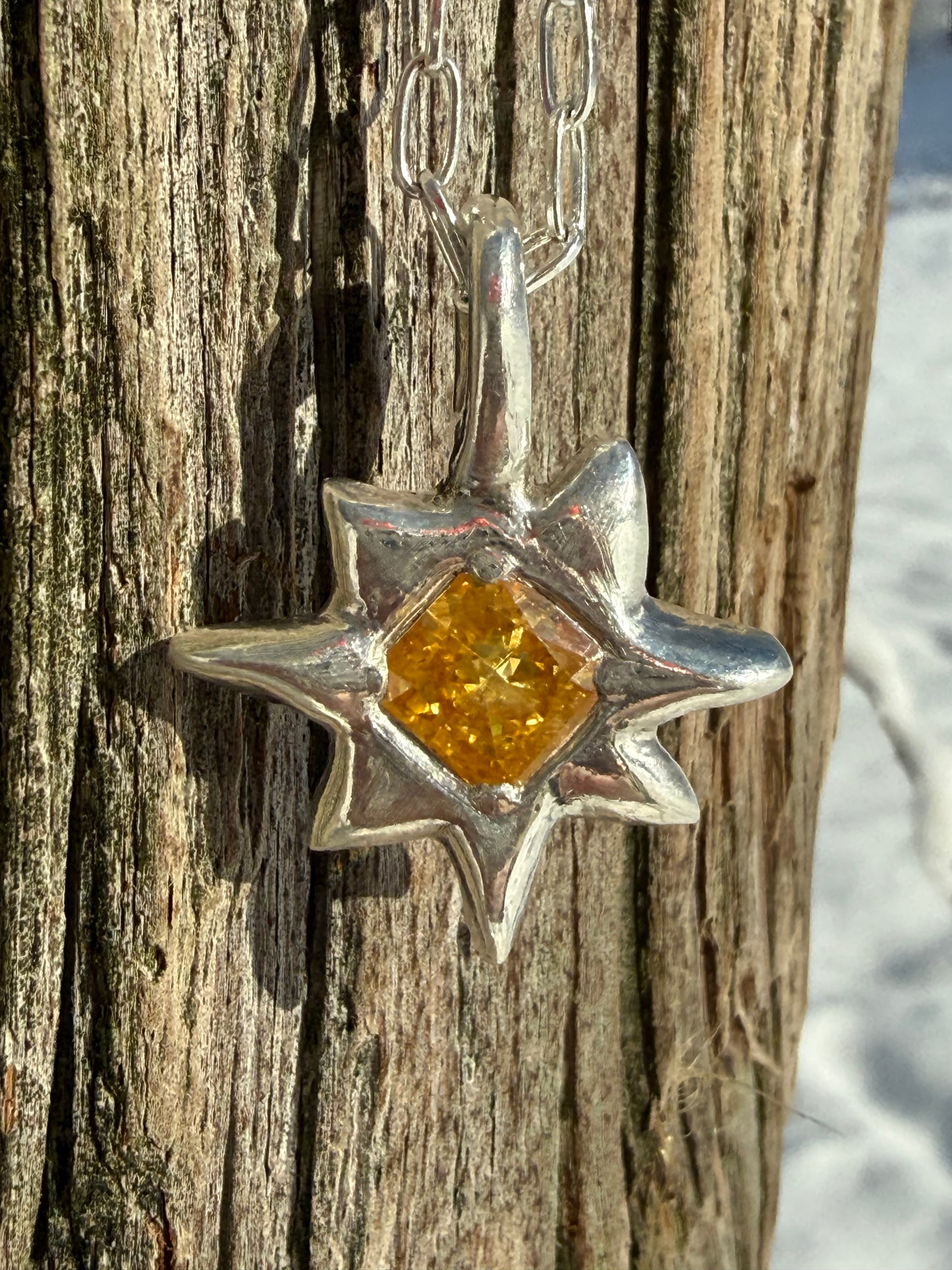 The Solas Star Pendant